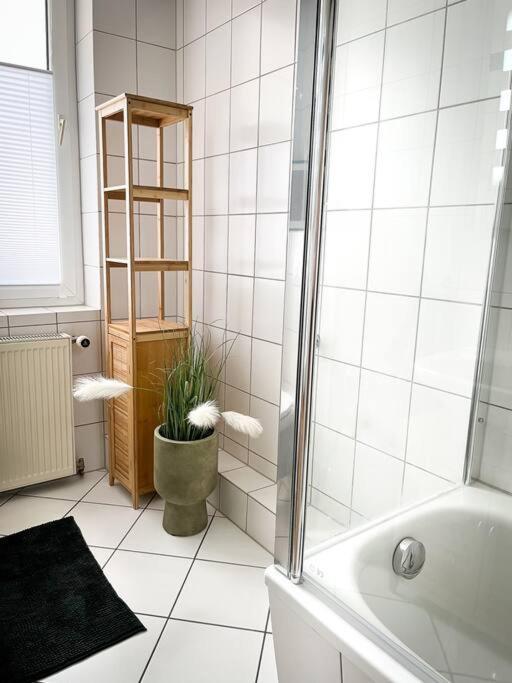Ferienwohnung Bali Style Mit High Speed Wlan Und Gratis Parkplatz 게라 외부 사진